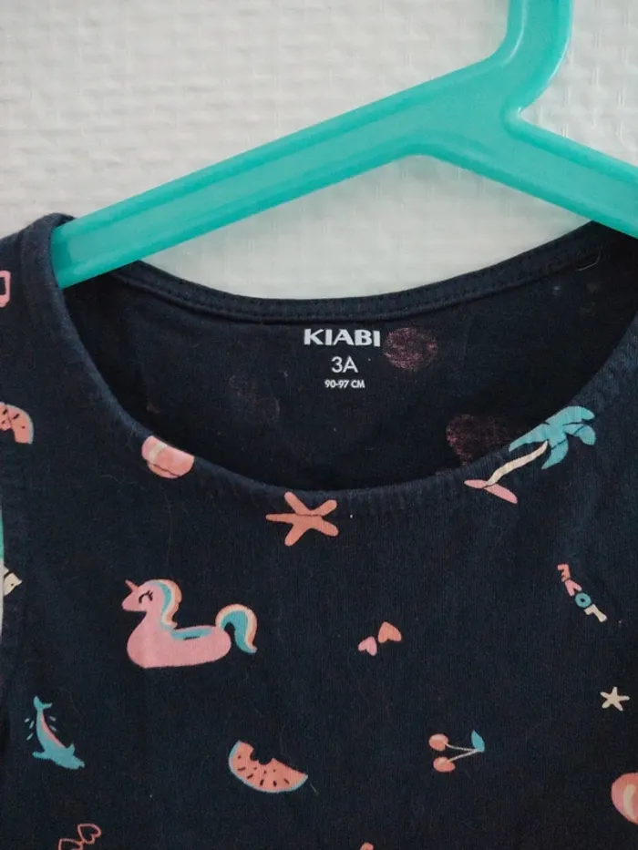 Robe licorne très bon état taille 3 ans - photo numéro 3