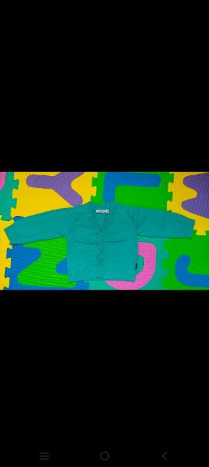 Gilet mxex vert 9 mois