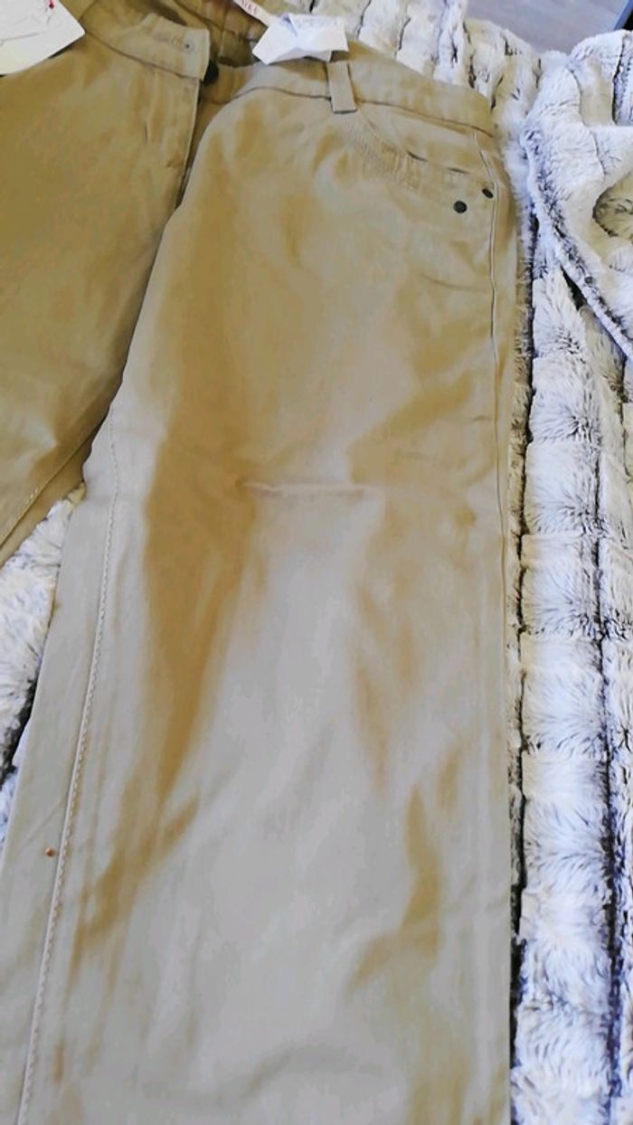 Pantalon beige - photo numéro 2