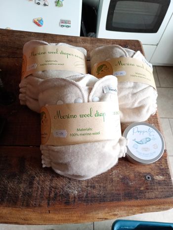 Lot de couches lavables en laine