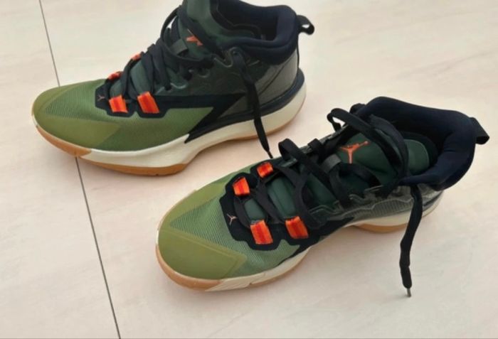 Basket Nike Air Jordan Zion 1 last dance - photo numéro 7