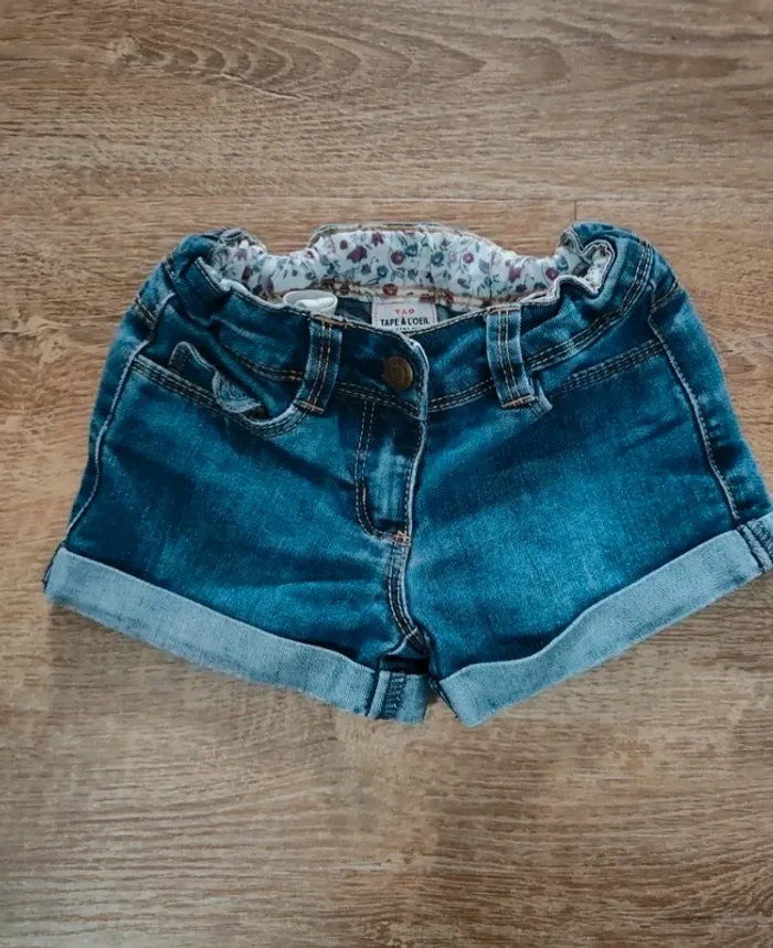 Lot 2 shorts - photo numéro 3