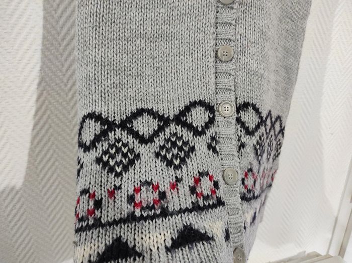 Gilet sans manches cache cache T2 - photo numéro 2