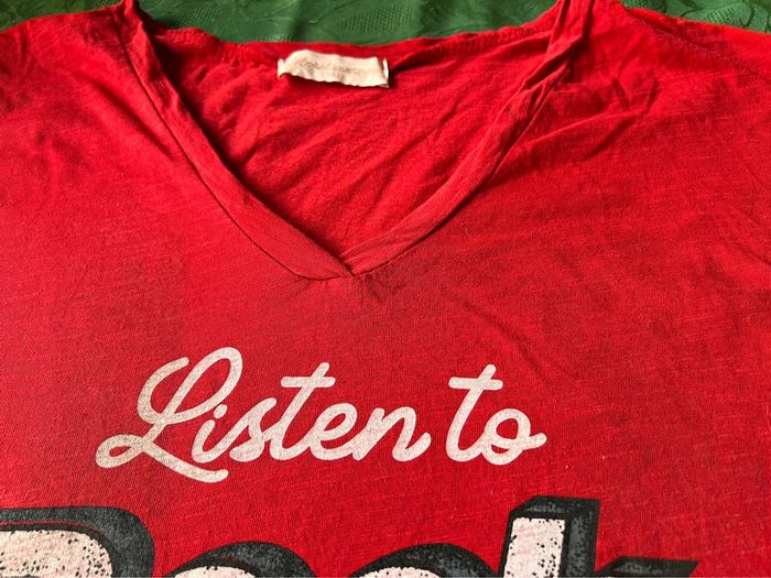 T-shirt manches longues rouge col v April Vintage - photo numéro 5