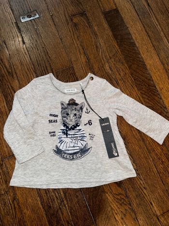 T-shirt ikks 6 mois Neuf avec étiquette