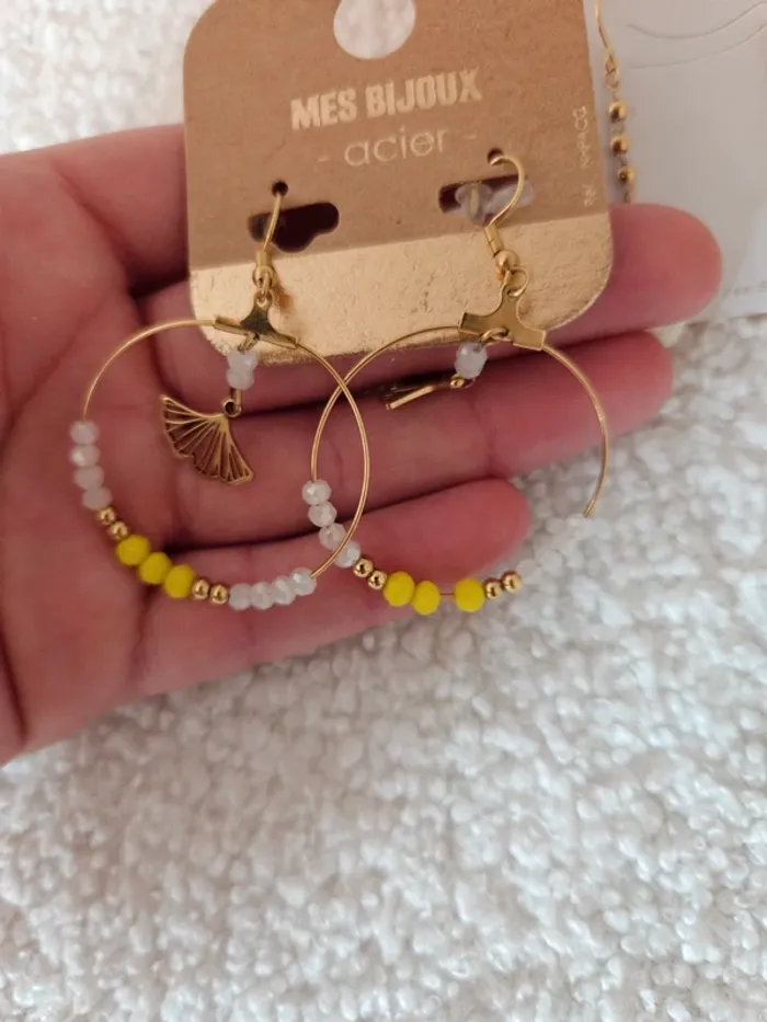 Boucles d’oreilles 🌼 - photo numéro 2