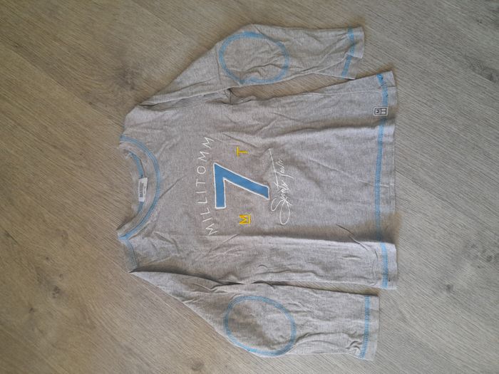 Haut manches longues