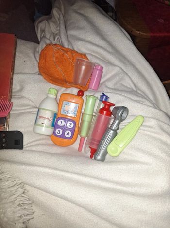 Jouet nécessaire de docteur