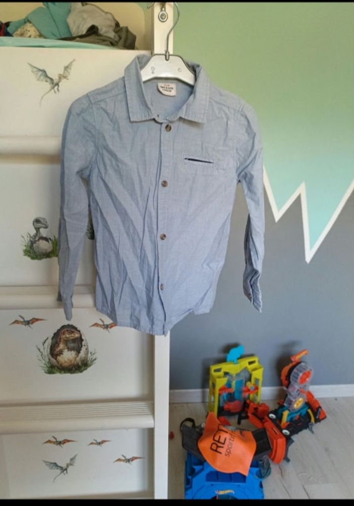 Chemise tape à l'oeil