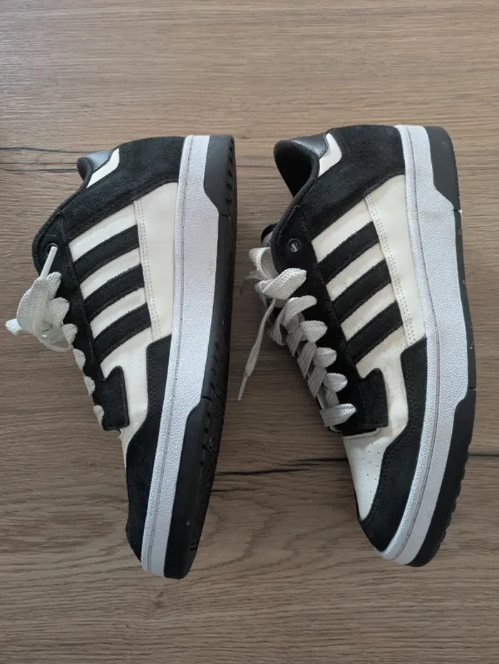 Adidas Rapid Court Low - taille 44 - photo numéro 2