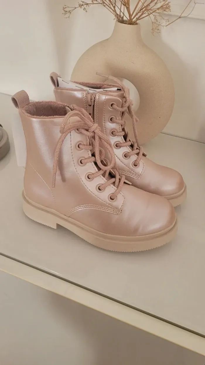 Bottines roses à lacets taille 30 neuves - photo numéro 8