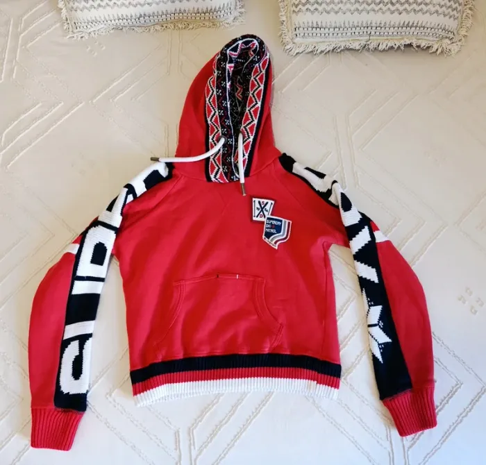 Sweat à capuche Superdry femme – Très bon état, style streetwear tendance 38 rouge - photo numéro 4