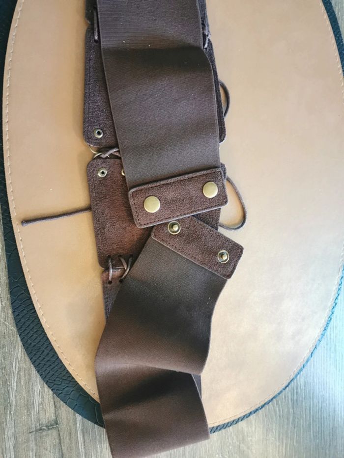 Ceinture large style médiéval ou vintage - photo numéro 3