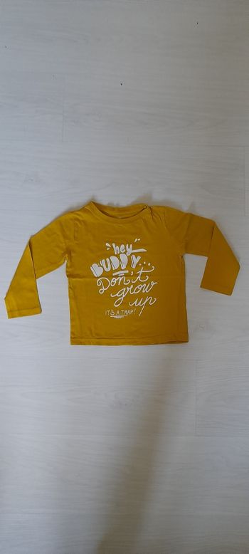 Tee-shirt manches longues T 4 ans