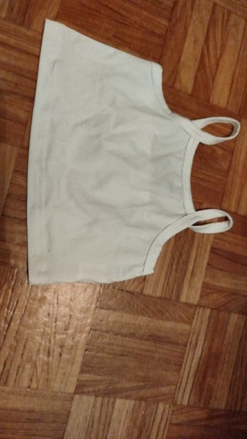 T-shirt crop top