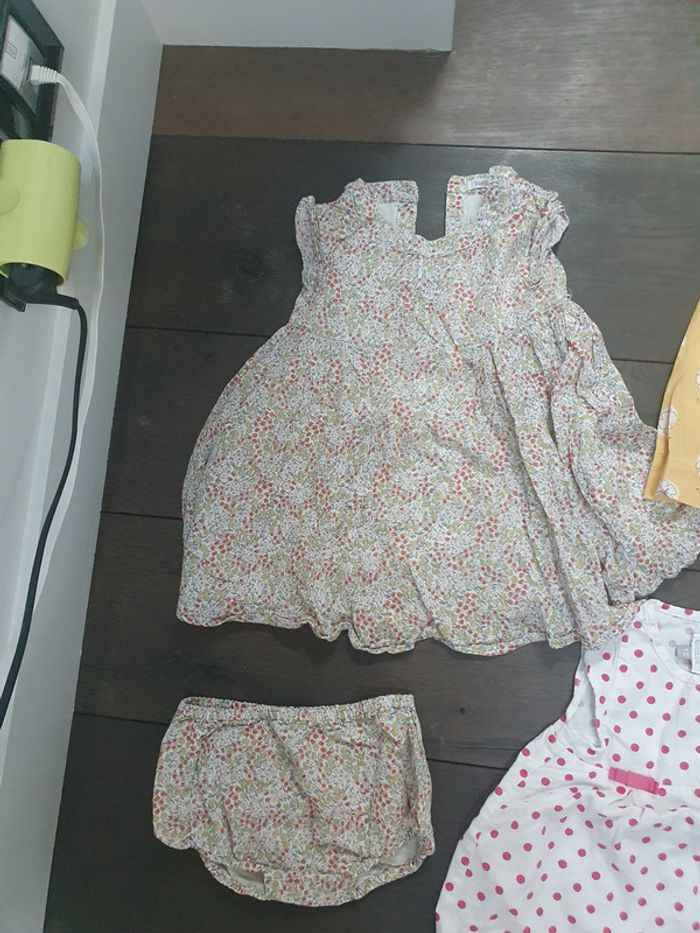 Lot de robe et Bloomer fille 12 mois - photo numéro 2