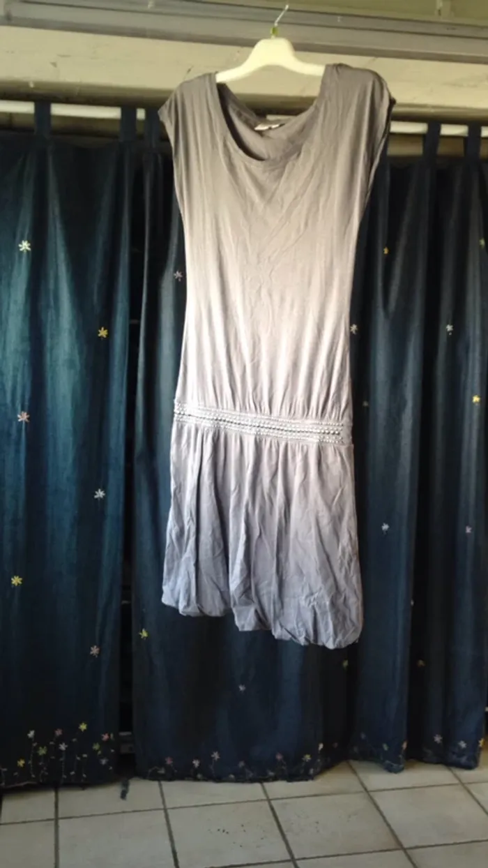 Robe grise Esprit taille S