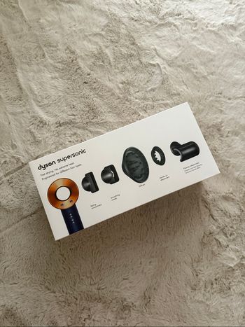 Sèche-cheveux Dyson Supersonic – État impeccable, complet