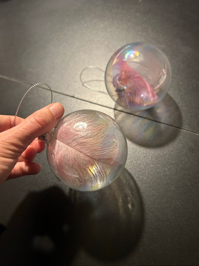 2 Boules plume rose déco - photo numéro 3