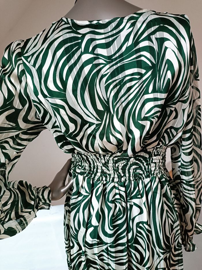 Robe longue taille 36/38 - photo numéro 4