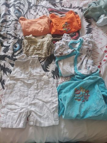 Lot de vêtements garçon 9 mois