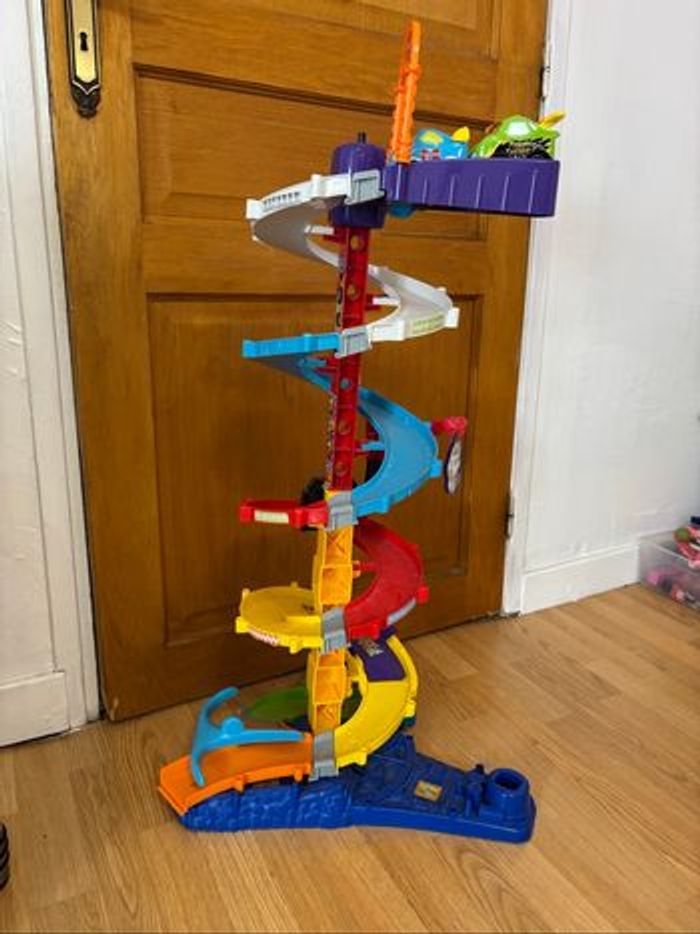 Circuit tut tut bolides avec 2 voitures vtech - photo numéro 3