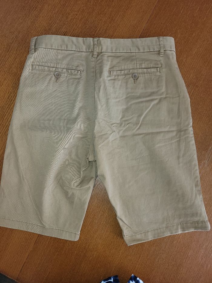 Short beige Gémo T 38 - photo numéro 2