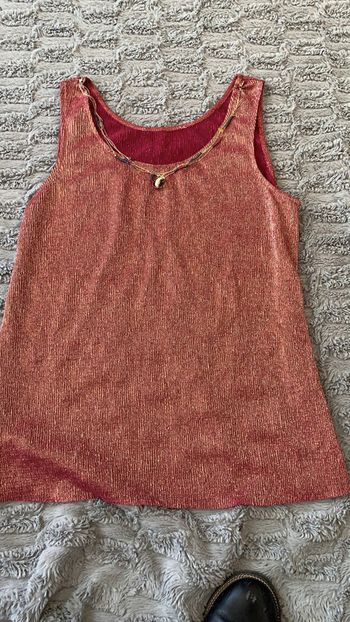 Haut avec chaîne intégré taille M
