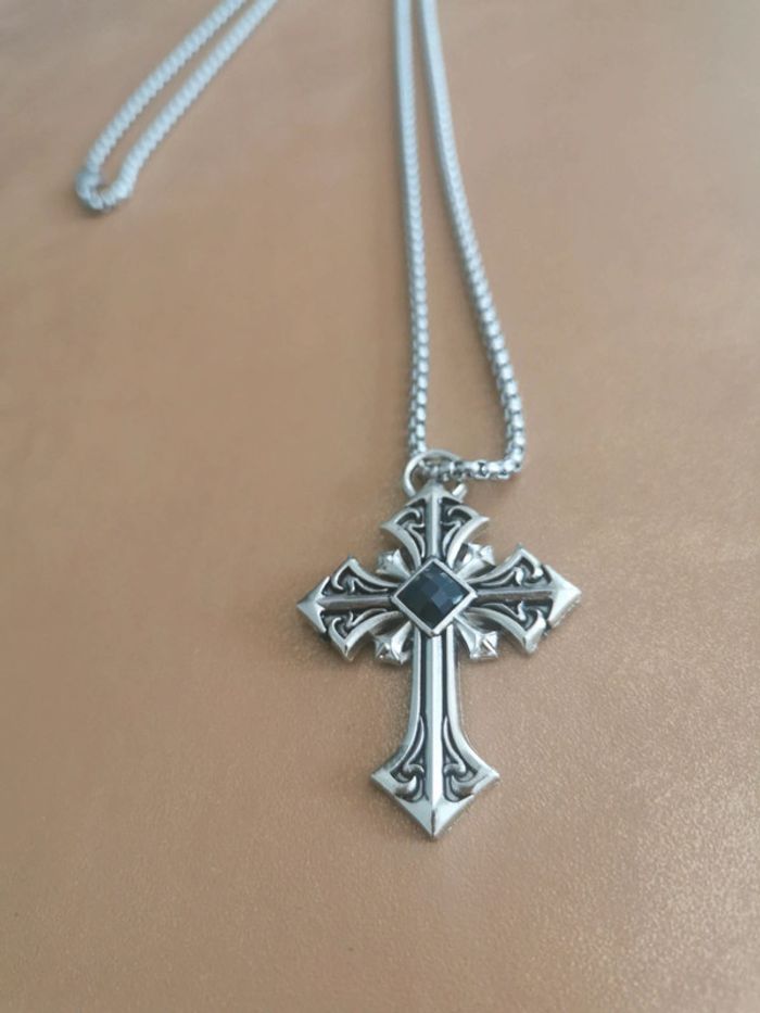 Collier et pendentif croix chevalier templier - photo numéro 2