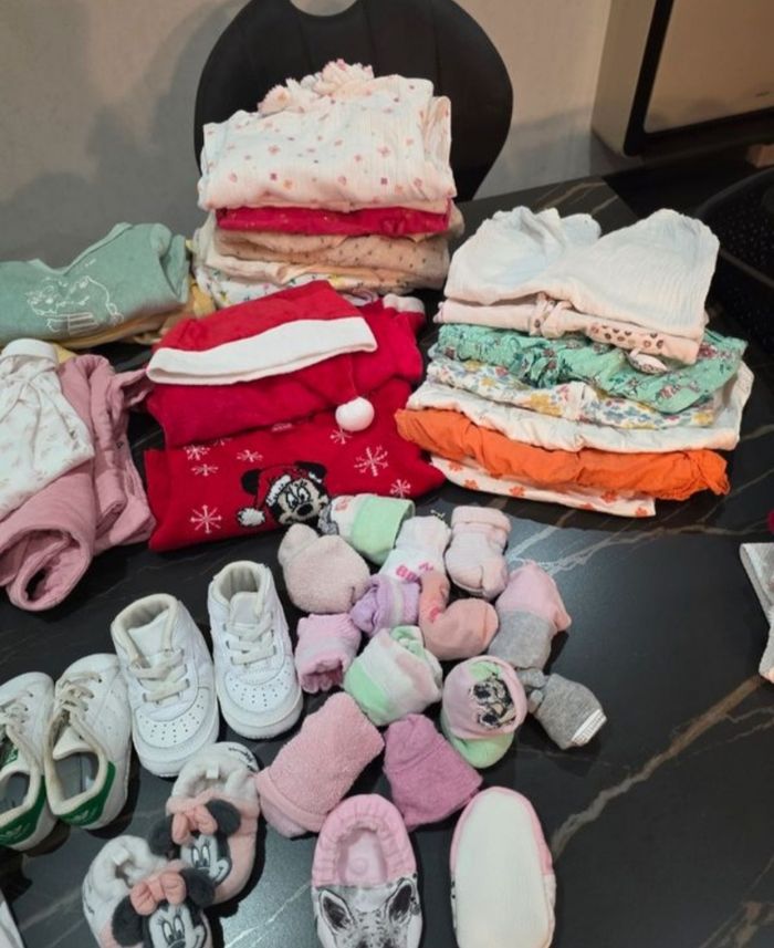 Lot vêtements fille 6 mois