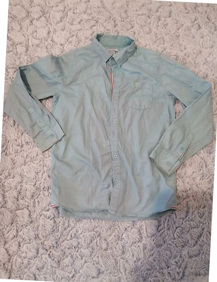 Chemise Okaïdi bleu clair taille 10 ans / 140 cm