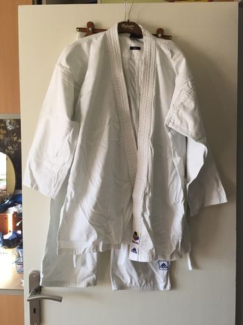 Kimono Adidas Taille 170 cm