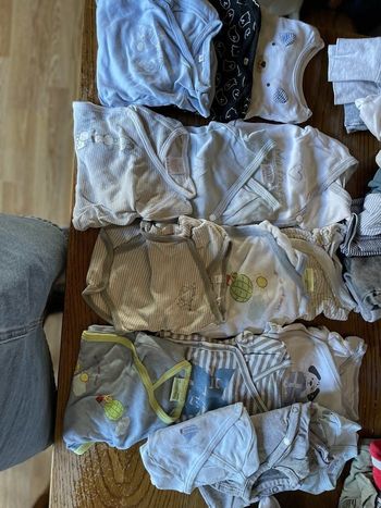 Lot de vêtement de 1-3 mois