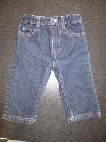 Pantalon jean's fille Petit Bateau 6 mois + don de vêtements