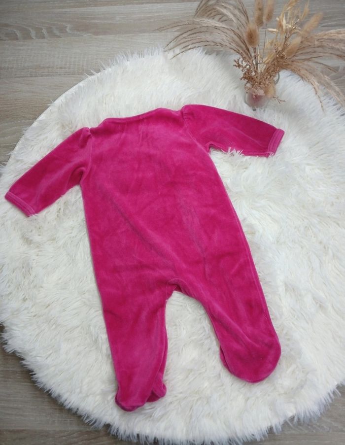 Pyjama 1 mois - photo numéro 4