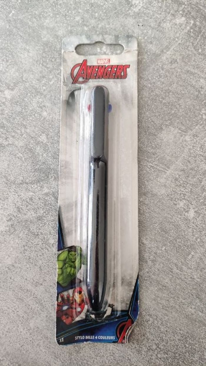 Stylo couleurs Marvel Avengers