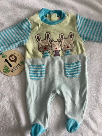 Pyjama bleu bébé 1 mois