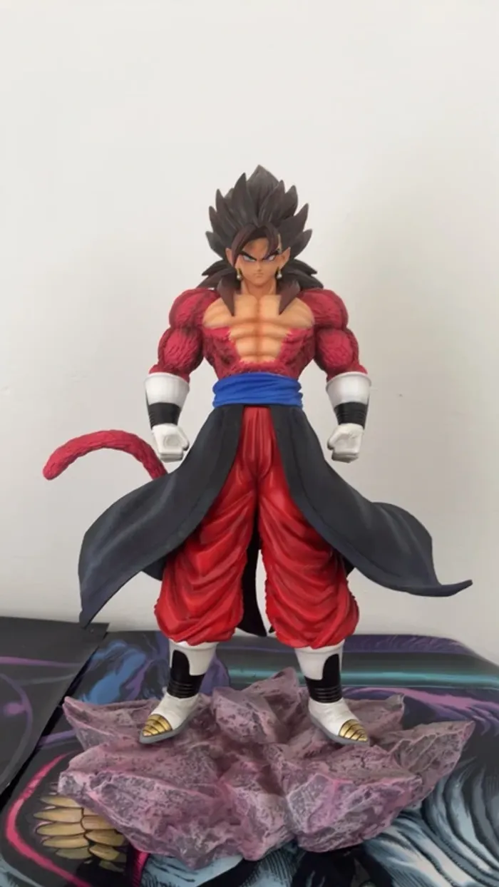 Dragon Ball Hereos - Statuette Vegetto Ssj4 Xeno