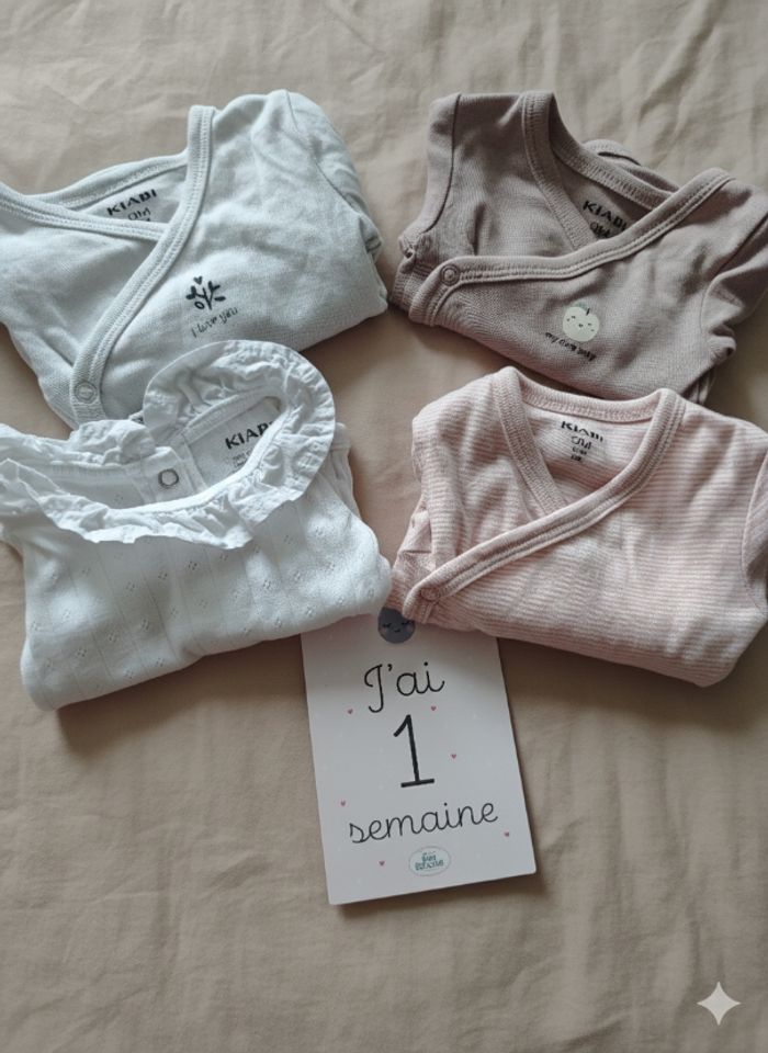 Lot naissance - gigoteuse tog 3, 7 pyjamas et 4 bodies - photo numéro 6