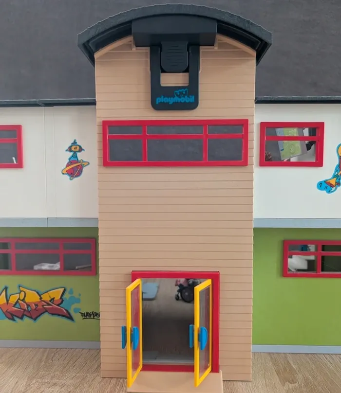 École aménagé playmobil - photo numéro 17
