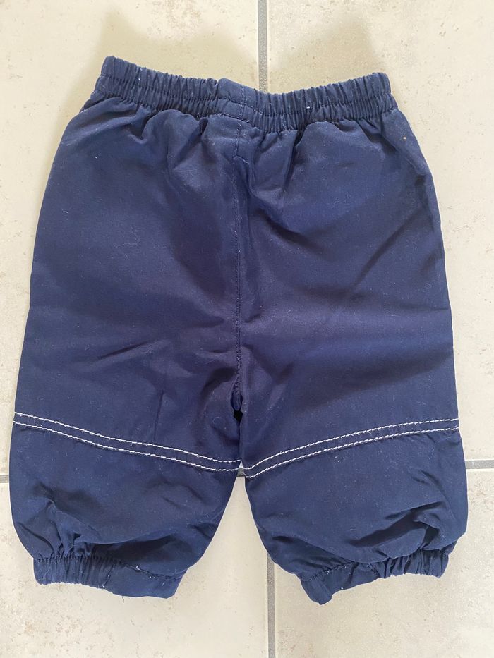 Pantalons en 3 mois - photo numéro 8