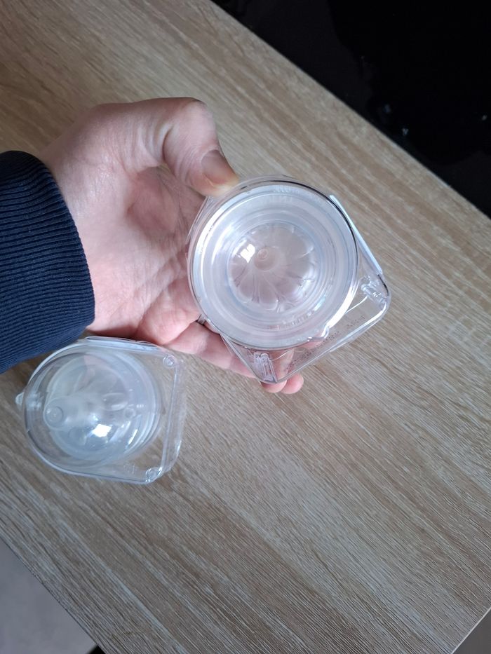 Lot 4 tétines AVENT debit 3 - photo numéro 4