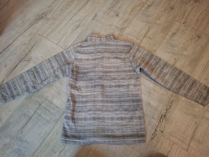 Pull garçon ou fille 6 ans - photo numéro 3
