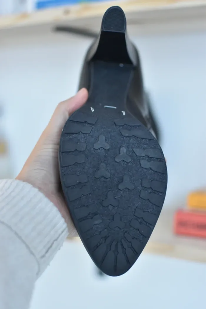 Bottines Bocage en taille 40 - Neuve avec étiquette sur boite - photo numéro 6