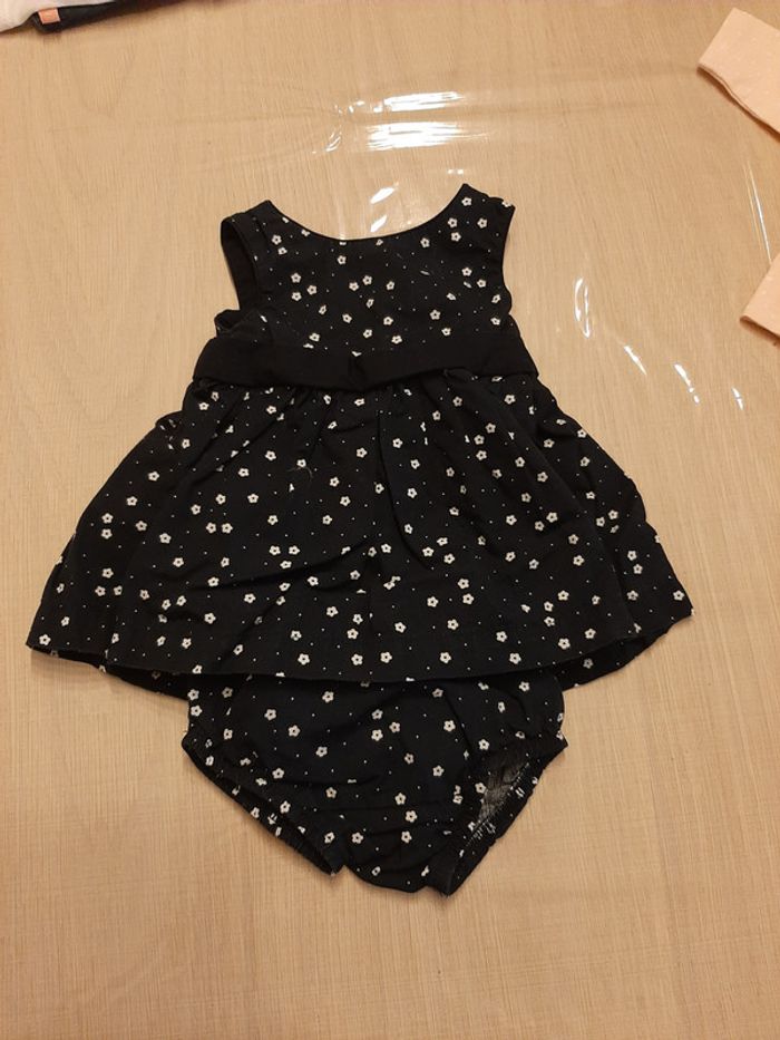 Ensemble robe + culotte bleu marine à pois blancs Kiabi 1 mois