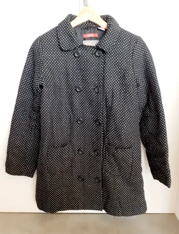 Manteau noir et blanc - 12 ans