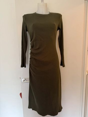 Robe longue kaki Zara
