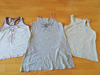 Lot de 3 articles - taille 1 - 1 euro le lot