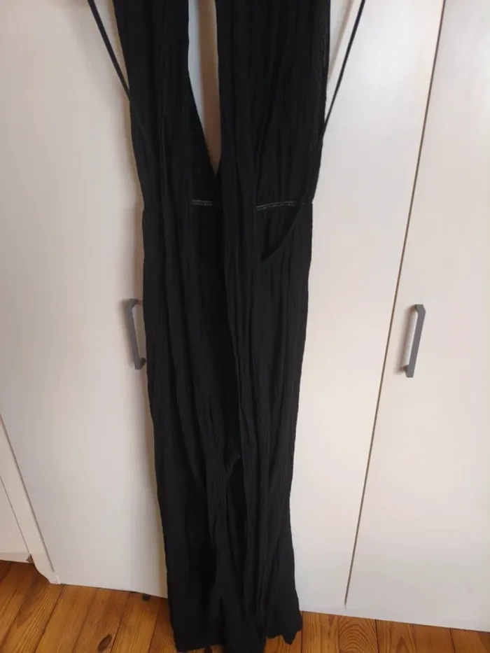 Combinaison noire - photo numéro 6