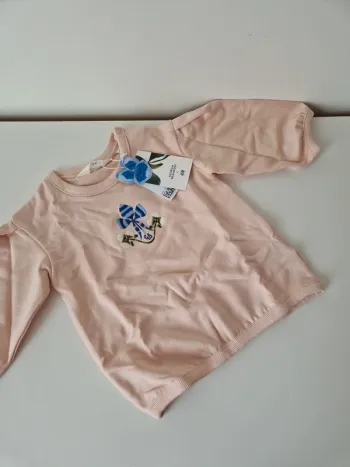Sweet rose fleur brodé 9-12mois neuve H&M Georgia Beaumont